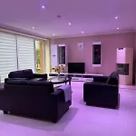 Arrive & Feel Good